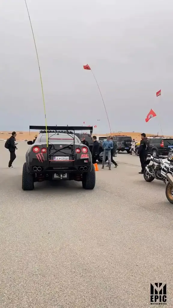 نيسان GTR الطرق الوعرة الوحش